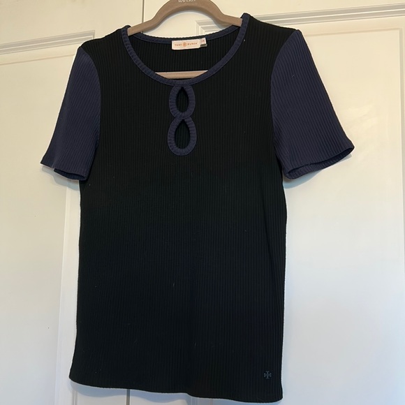 Tory, Burch, short sleeve, black and blue sweater with cut outs size large - Picture 4 of 10